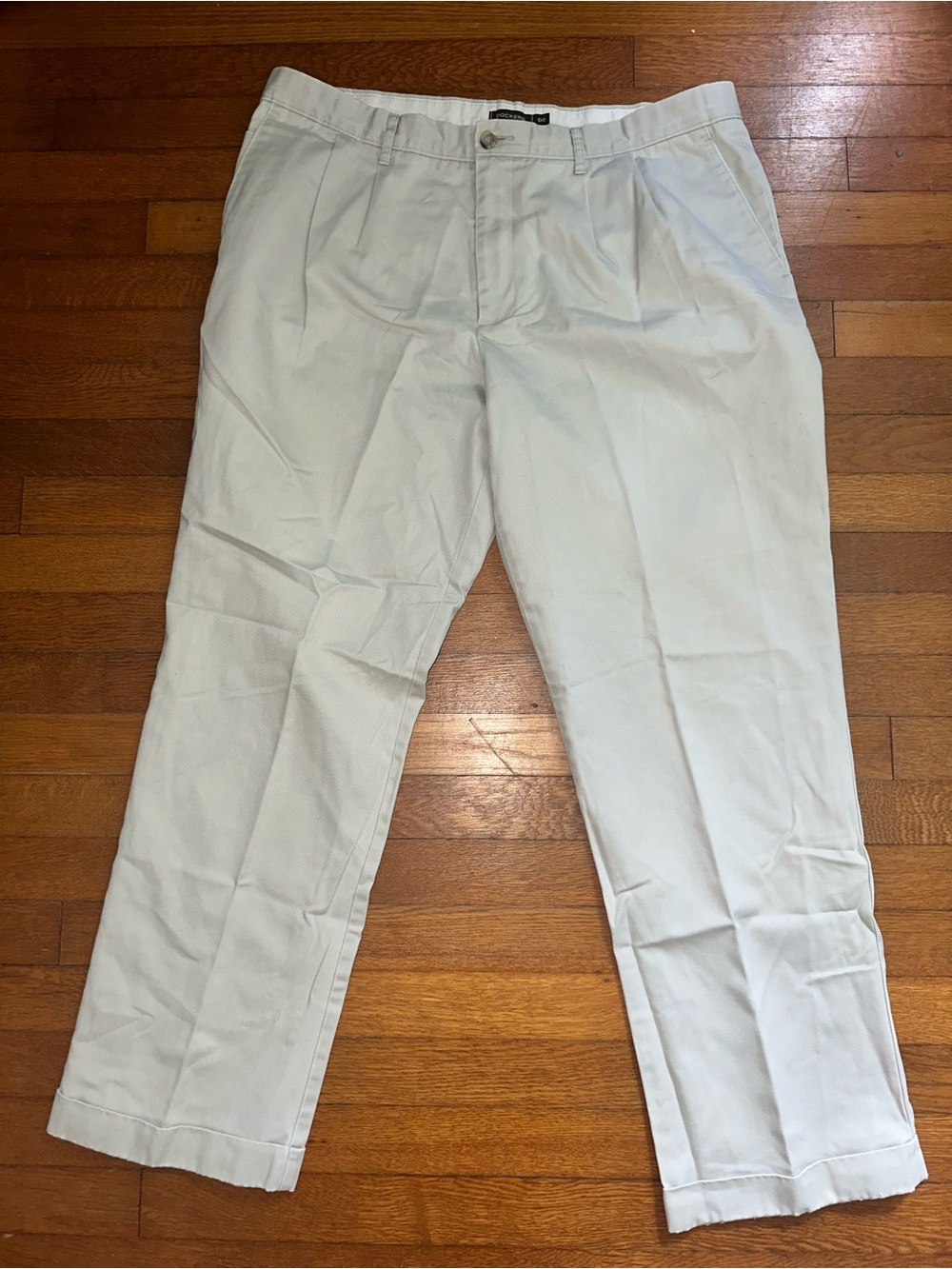 Vintage/Classic Dockers Pleated Cuffed Khaki Pants - Cream / Beige